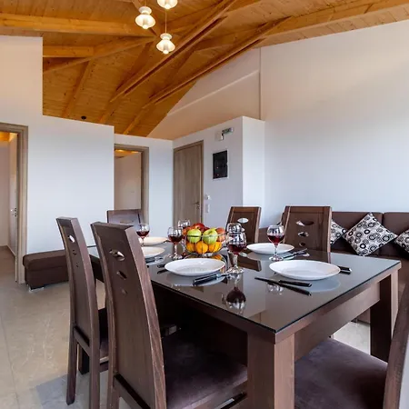 Deluxe With Sea View B Apartament *